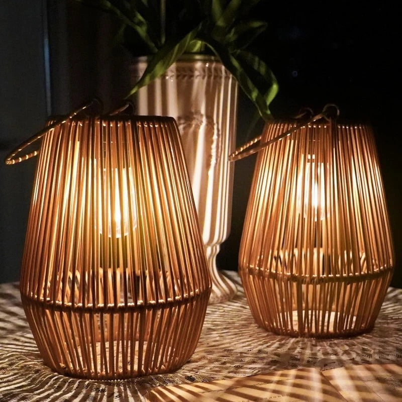 Solar-Rattanlaternen 2er-Set – Nachhaltige Gartenbeleuchtung mit Boho-Charme