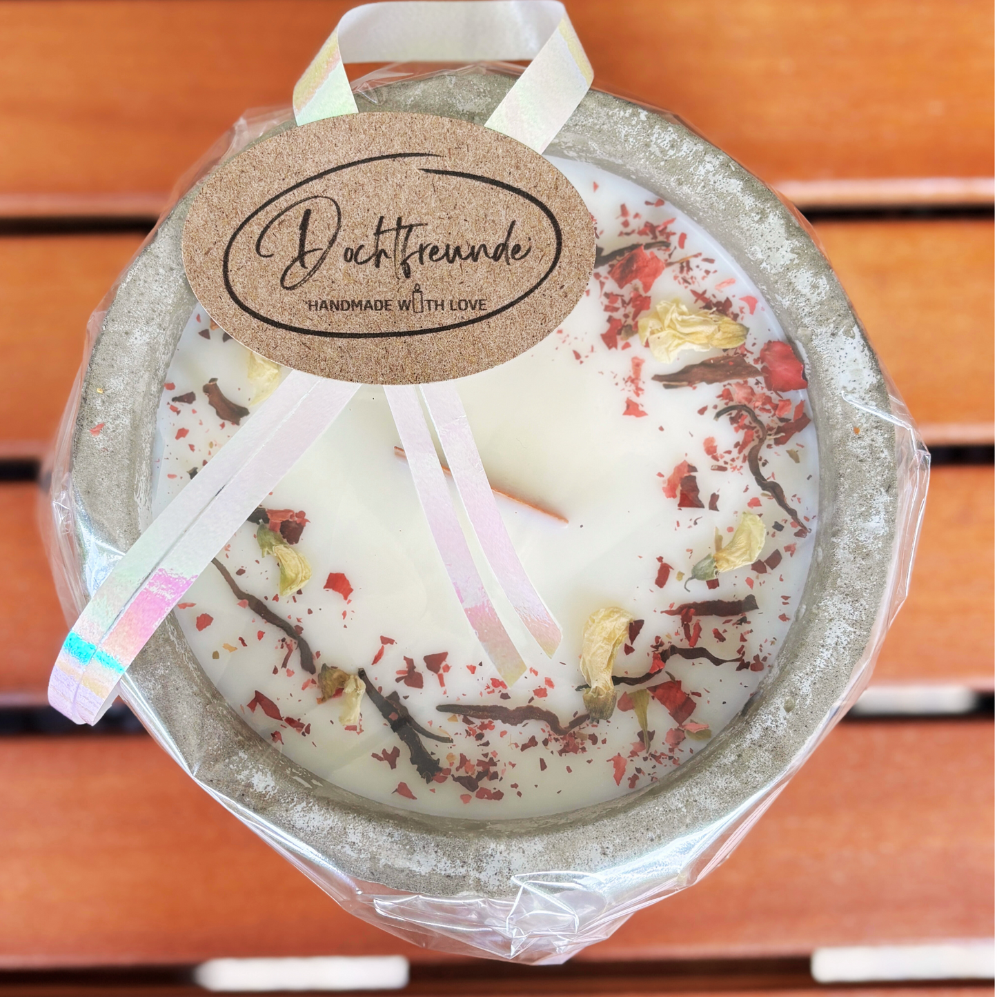 Handgefertigte Betonduftkerze „Black Cinnamon“ aus dem Schwarzwald – Gemütliche Atmosphäre für Ihr Zuhause