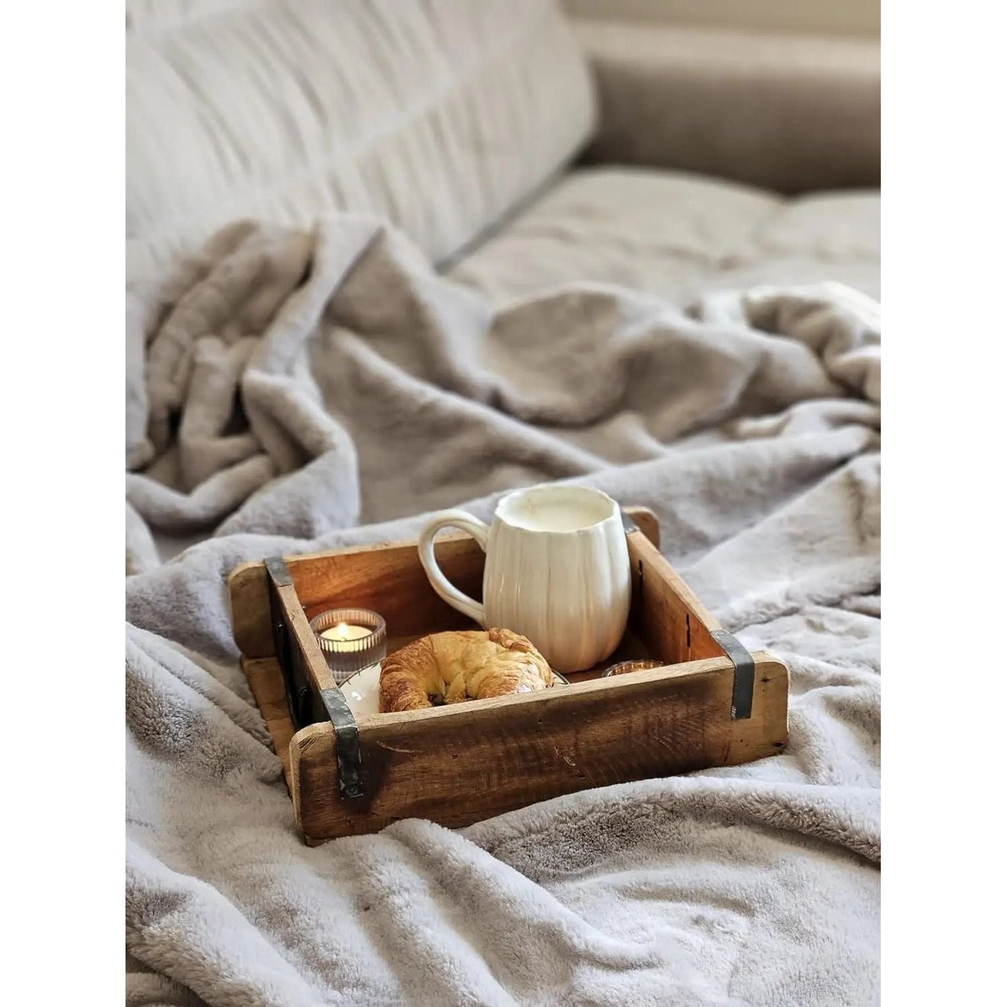 Tablett Ziegelform Kiste Holzkasten recyceltes Holz Landhaus Kasten 31x25 cm