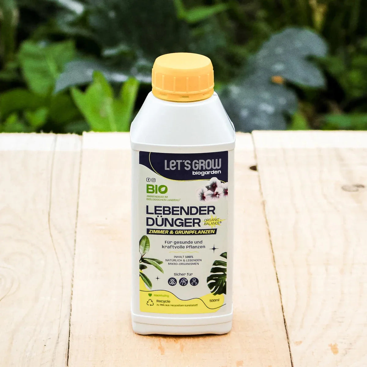 Lebender Dünger Organic-Balance – Für gesunde Zimmerpflanzen & leuchtende Blüten