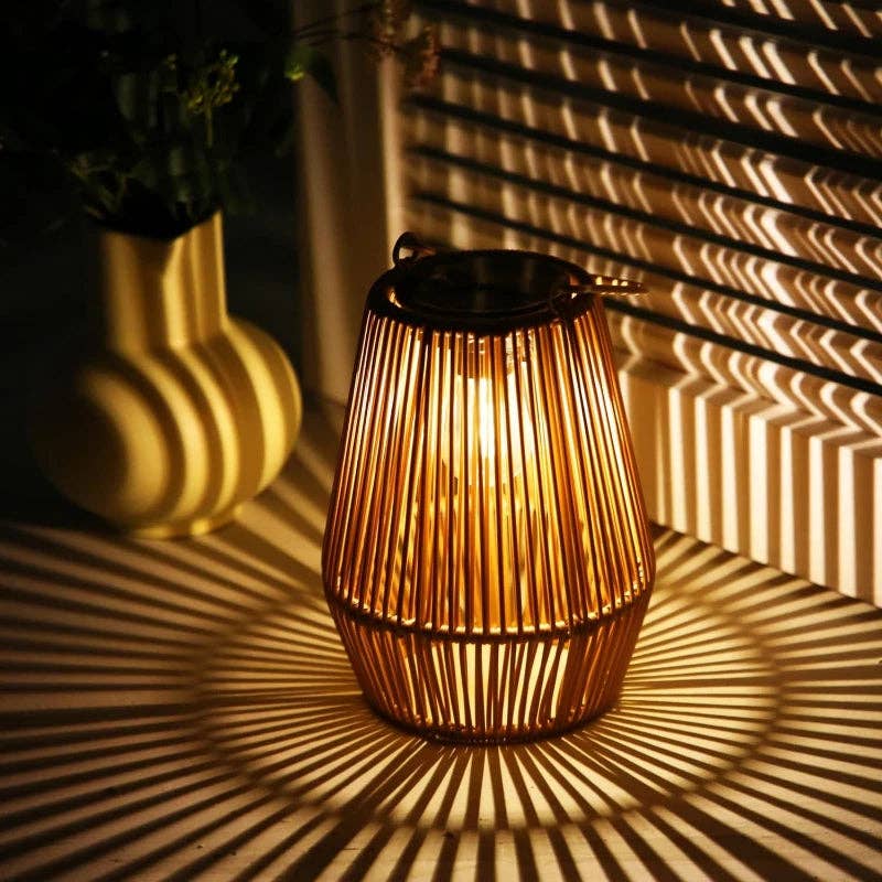 Solar-Rattanlaternen 2er-Set – Nachhaltige Gartenbeleuchtung mit Boho-Charme