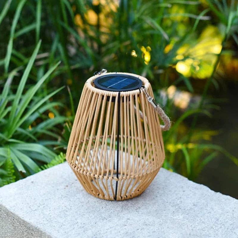 Solar-Rattanlaternen 2er-Set – Nachhaltige Gartenbeleuchtung mit Boho-Charme