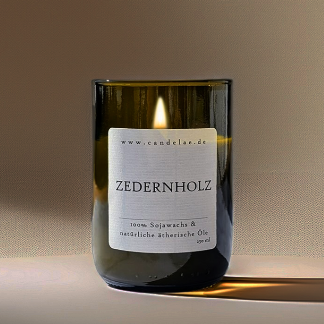 Zedernholz Duftkerze, Sojawachs, 250 ml, ätherische Öle