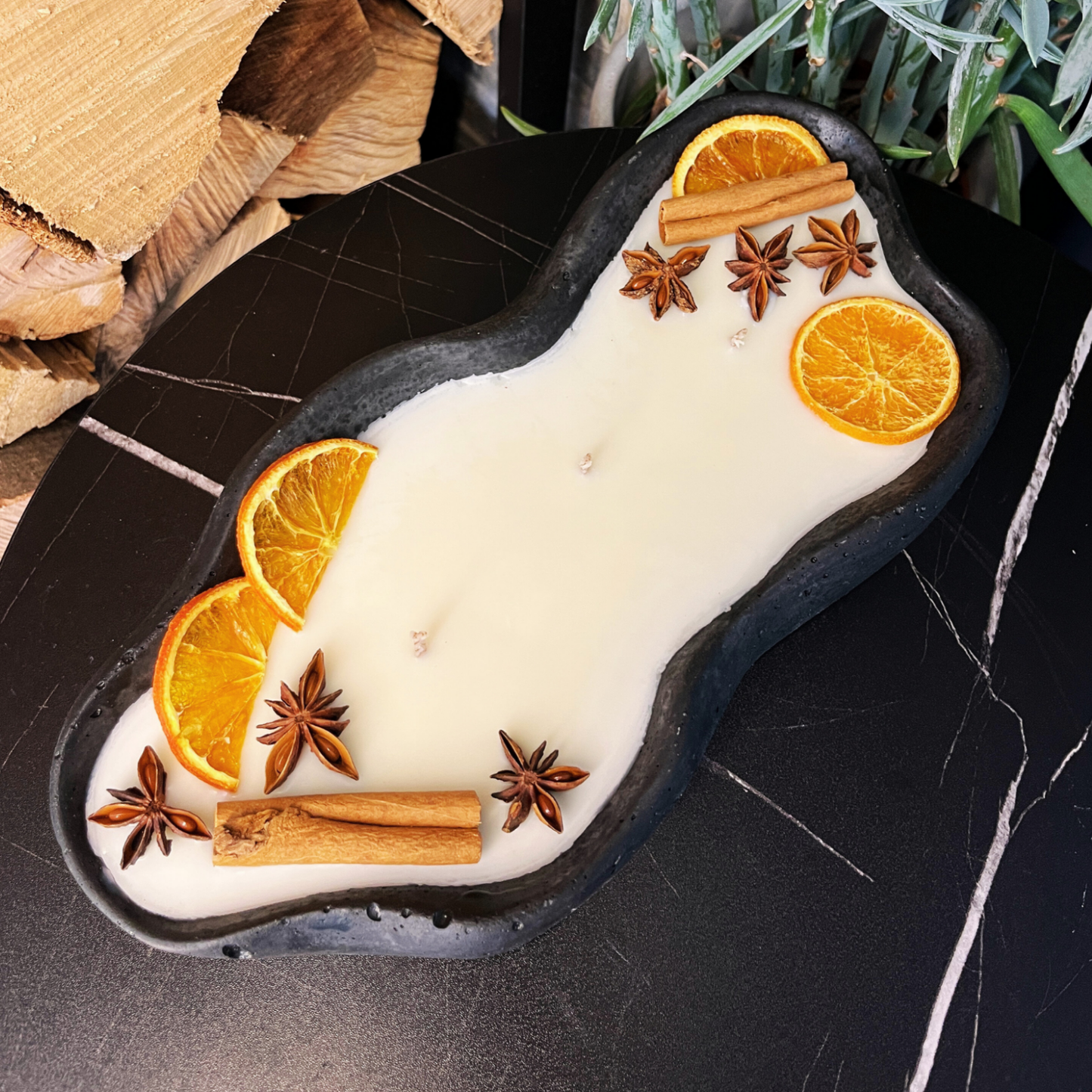 Handgemachte Betonduftkerze "Wave: Grey or Black" Bio Sojawachs mit Vanilla Toffee Duft - Betondekoration - Betonaccessoires oder Betondeko für Zuhause