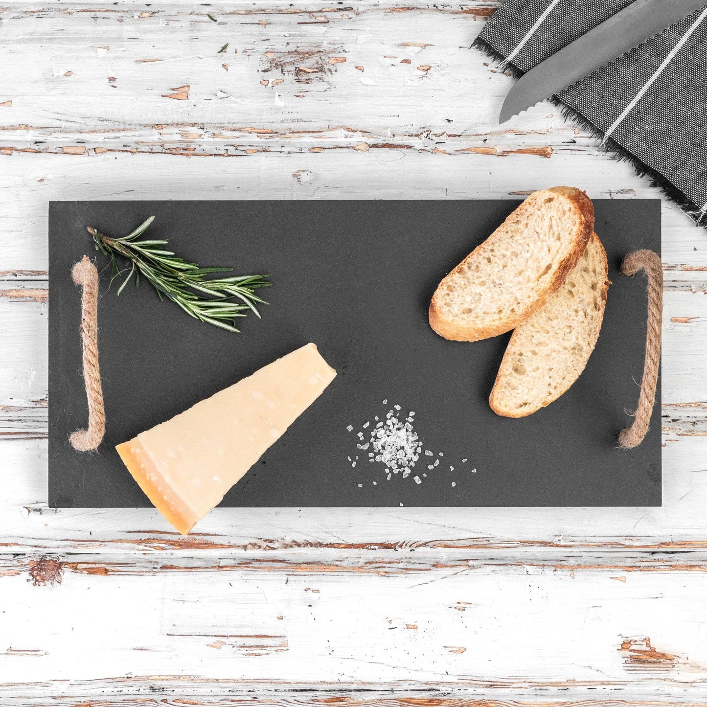 Argon Tableware Schiefer-Servierplatte mit Vintage-Seilgriffen