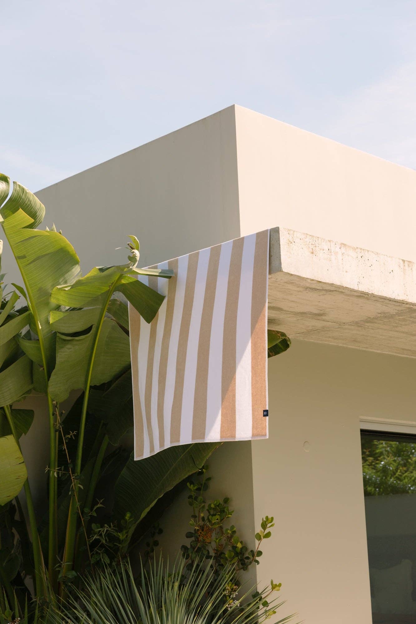Strandtuch Gibalta Beige gestreift – 100 × 180 cm