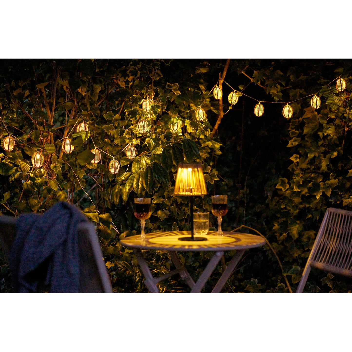 Carlisle LED Lichterkette - Natur / Schwarz