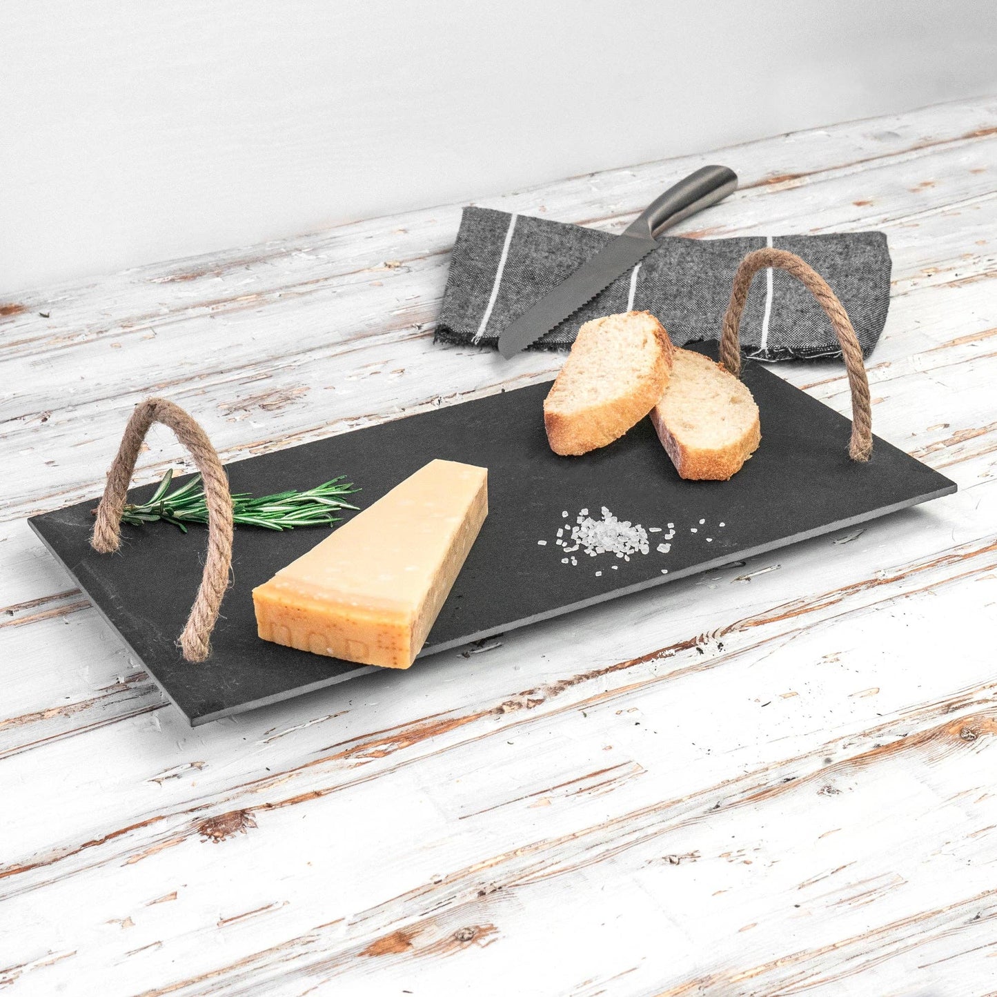 Argon Tableware Schiefer-Servierplatte mit Vintage-Seilgriffen