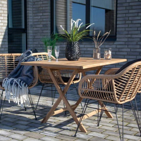Gartentisch Oviedo aus Teakholz, 120 × 80 × 75 cm, Natur