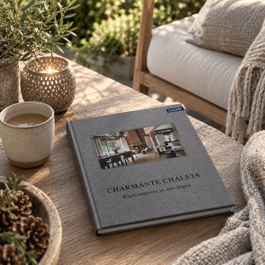 Gebundener Bildband, Charmante Chalets, 208 Seiten