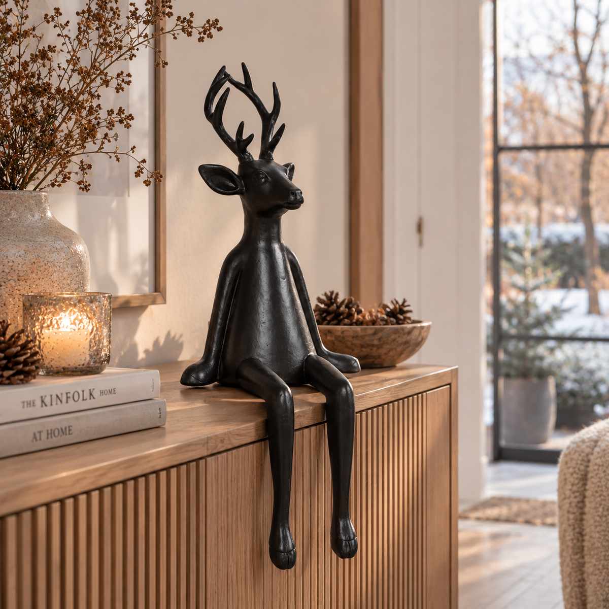 Kantenhocker Hirsch aus Polyresin, 45 cm, Schwarz