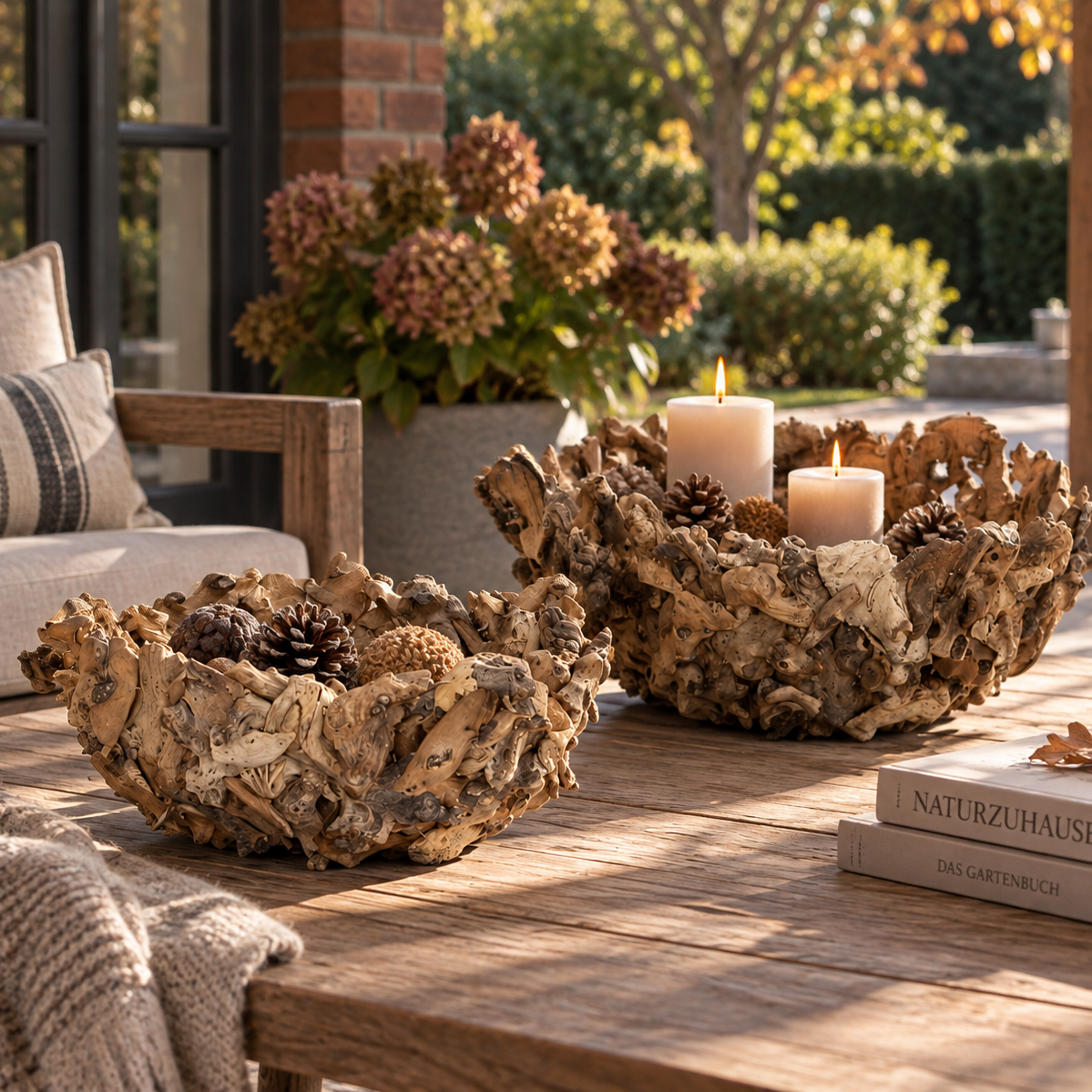 2er Set Runde Schalen aus Maulbeerholz, in Natur, rustikales Design