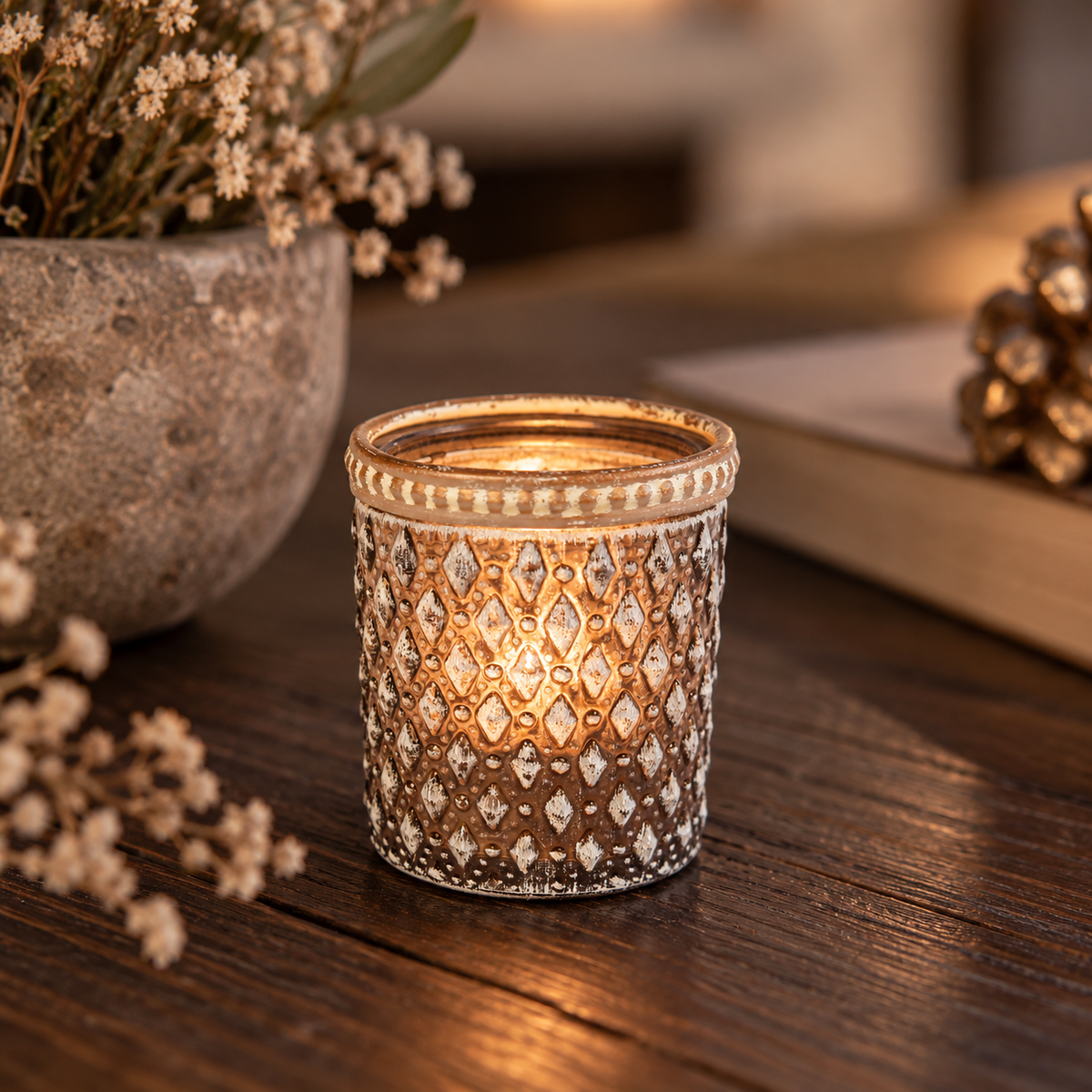 Teelichthalter Diamond Cup aus Glas, 6,5 cm, in Cognac/Gold