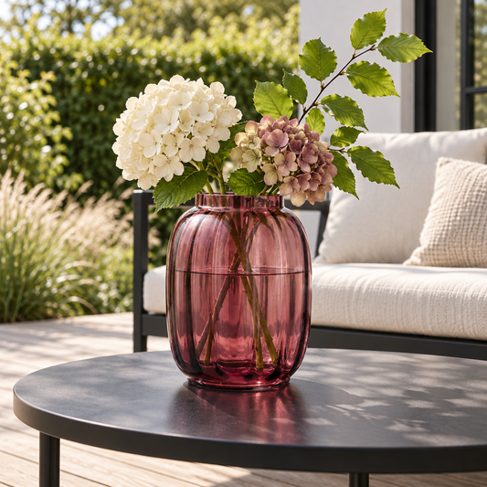 Vase aus mundgeblasenem Glas, Kastanienrot